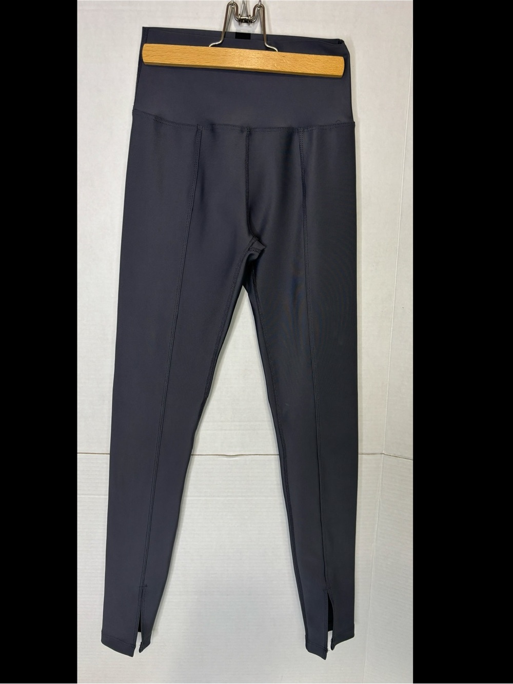 Peloton Women’s Grey Performance Running Pants Front Slit Leggings